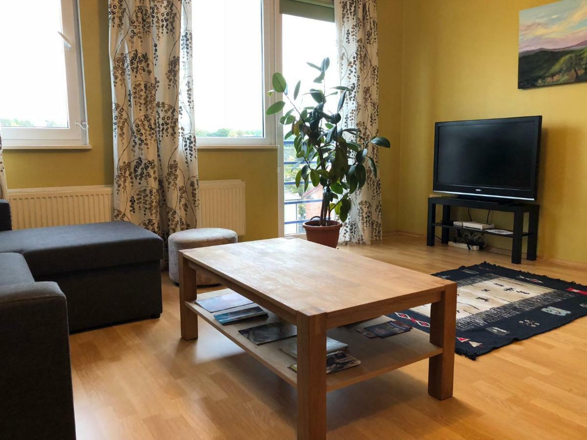 Apartment Near Centre Тарту Екстер'єр фото